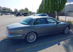 2004 JAGUAR XJR