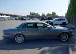 2004 JAGUAR XJR