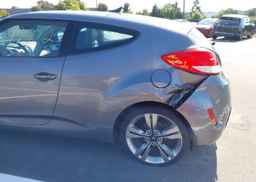 2015 HYUNDAI VELOSTER