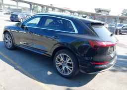 2021 AUDI E-TRON PRESTIGE