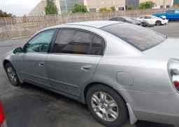 2005 NISSAN ALTIMA S