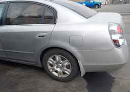 2005 NISSAN ALTIMA S