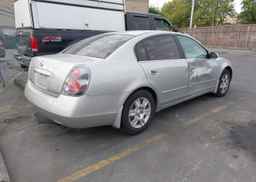 2005 NISSAN ALTIMA S