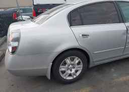 2005 NISSAN ALTIMA S