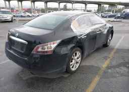 2013 NISSAN MAXIMA S