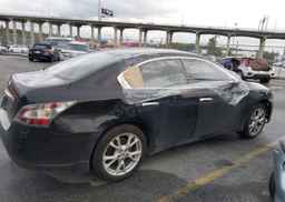 2013 NISSAN MAXIMA S