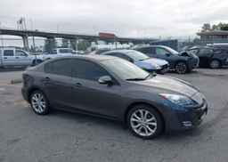 2010 MAZDA 3 S