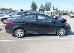 2012 HYUNDAI ACCENT GLS
