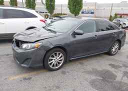 2013 TOYOTA CAMRY