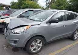 2011 HYUNDAI TUCSON GL