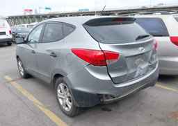 2011 HYUNDAI TUCSON GL