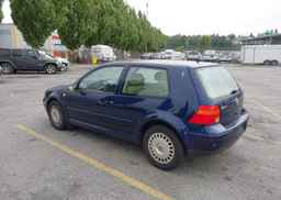 2001 VOLKSWAGEN GOLF