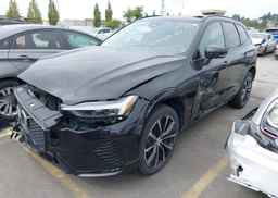 2025 VOLVO XC60 PLUS