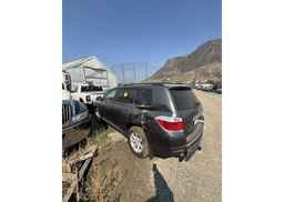 2013 TOYOTA HIGHLANDER PLUS