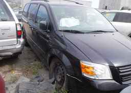 2010 DODGE GRAND CARAVAN SE