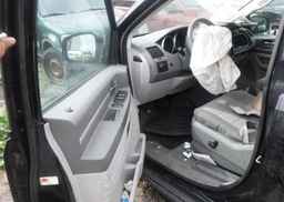 2010 DODGE GRAND CARAVAN SE