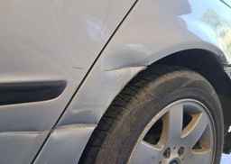 2002 BMW 325I
