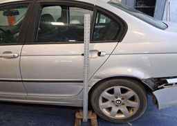 2002 BMW 325I