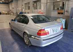 2002 BMW 325I