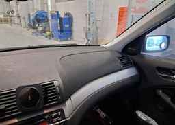 2002 BMW 325I