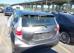 2014 TOYOTA Prius c