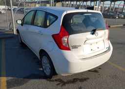 2015 NISSAN VERSA