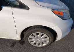 2015 NISSAN VERSA