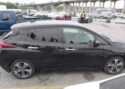 2018 NISSAN LEAF