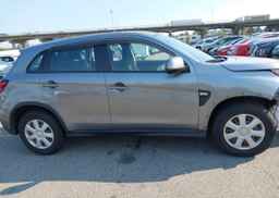 2024 MITSUBISHI RVR ES