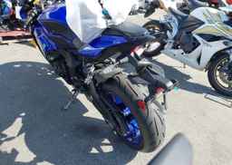 2024 YAMAHA YZFR1