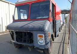 1989 CHEVROLET P30