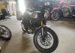 2015 DUCATI SCRAMBLER 800