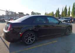 2017 CHRYSLER 300