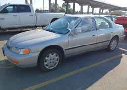 1997 HONDA ACCORD LX
