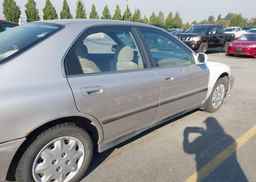 1997 HONDA ACCORD LX