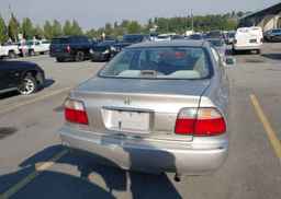 1997 HONDA ACCORD LX