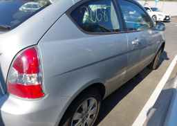 2011 HYUNDAI ACCENT SE