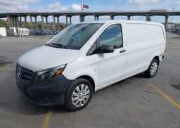 2018 MERCEDES-BENZ METRIS