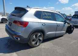 2024 VOLKSWAGEN TAOS COMFORTLINE