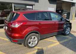 2016 FORD ESCAPE SE