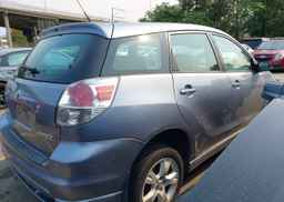 2005 TOYOTA COROLLA MATRIX XR