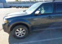 2010 MAZDA TRIBUTE I