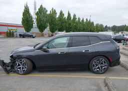 2024 BMW IX