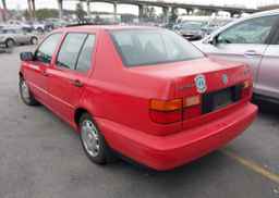 1996 VOLKSWAGEN JETTA