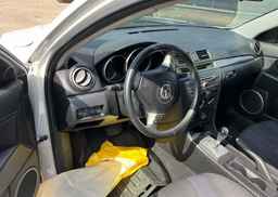 2007 MAZDA 3 S