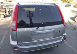 2006 NISSAN X-TRAIL XE