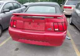 2001 FORD MUSTANG