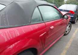 2001 FORD MUSTANG