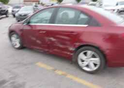 2015 CHEVROLET CRUZE