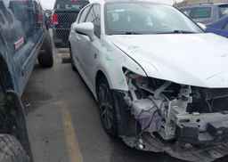 2015 LEXUS CT 200
